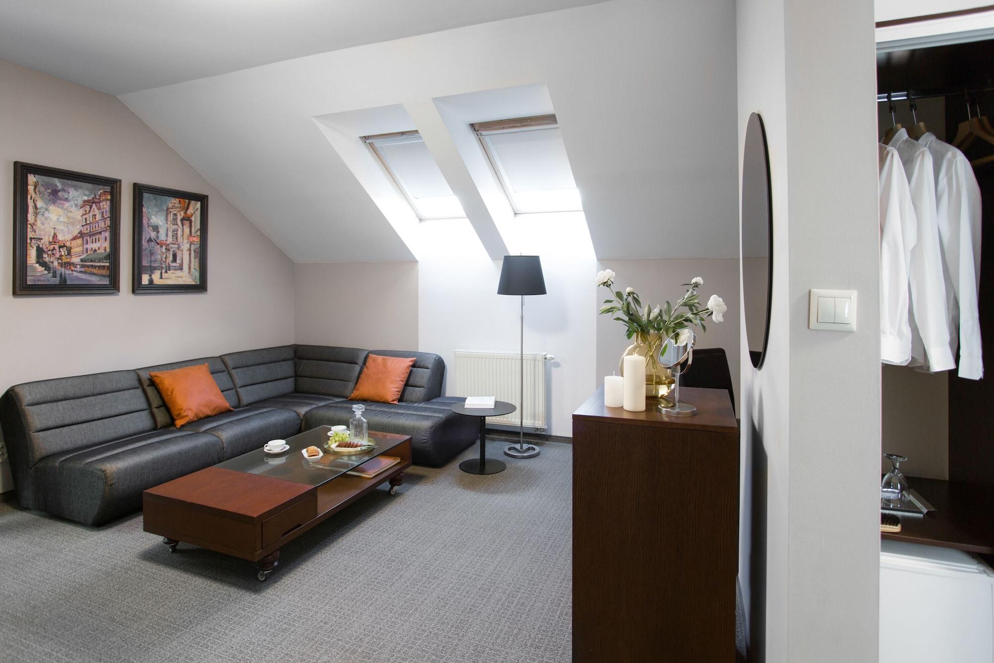 Boutique Bristol Hotel