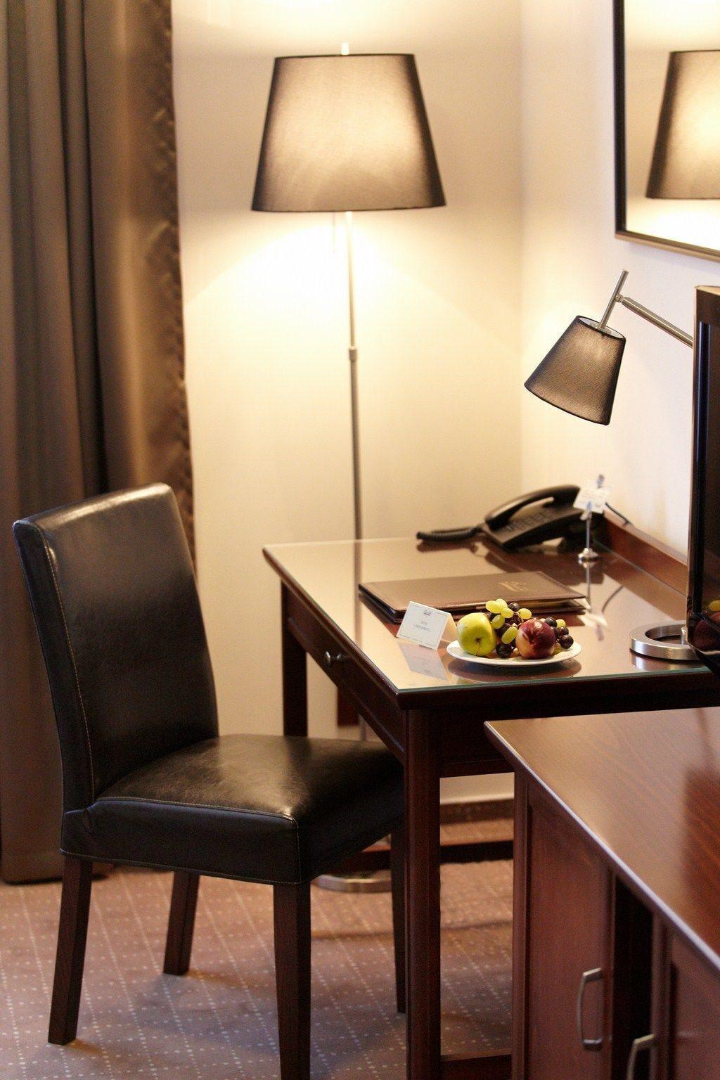 Boutique Bristol Hotel 4*